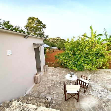 Mg Cozy Garden View Studio Korakiai Ngoại thất bức ảnh
